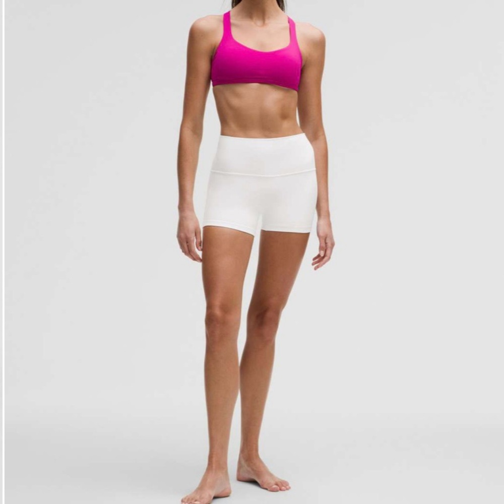 Lululemon Reverse Groove Short Women's Size 8 - All White - 5"Inseam